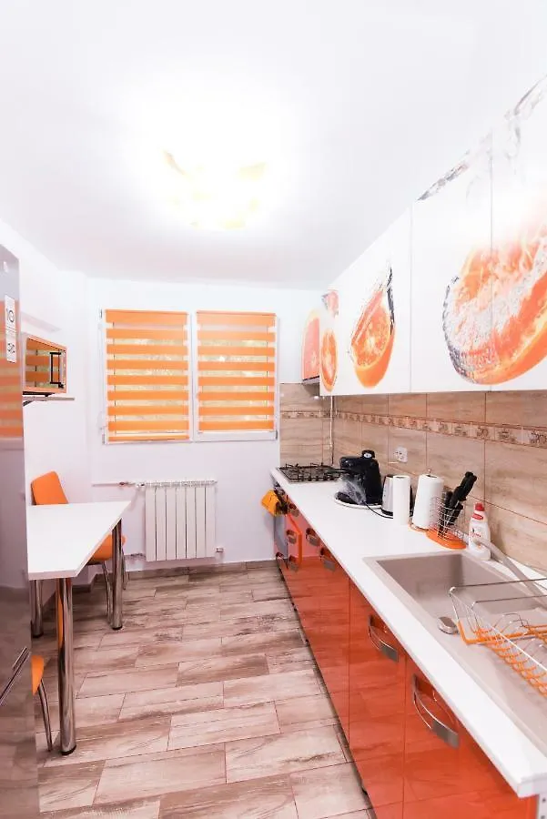 Red Apartment Bucarest 0*,